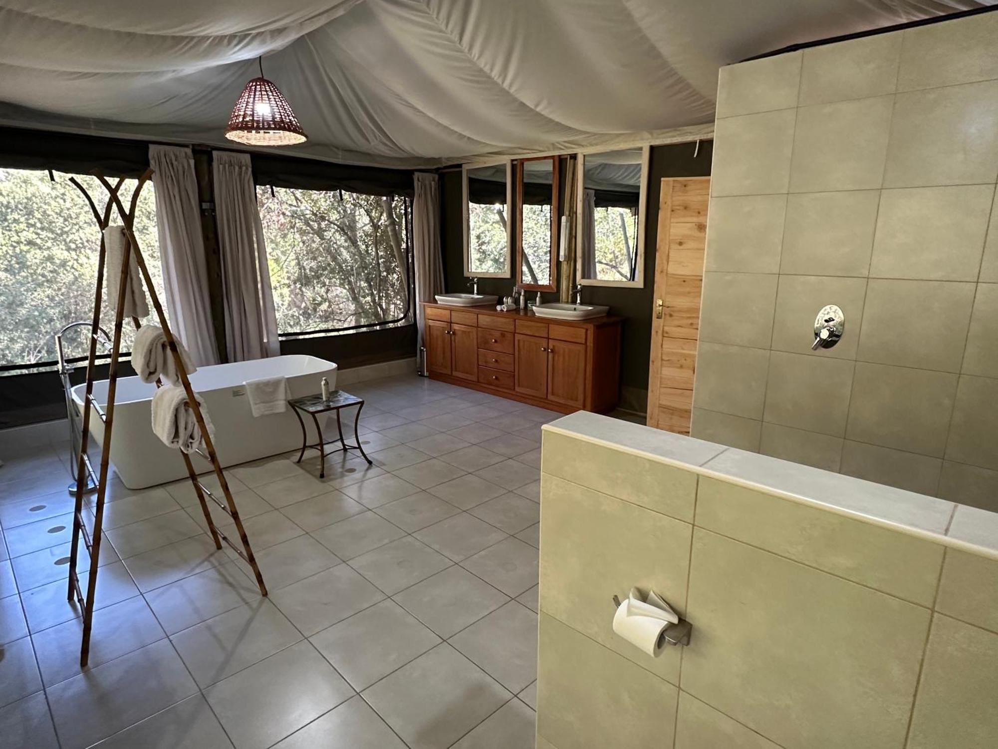 Ole Samara guest suites Nanyuki Exterior foto