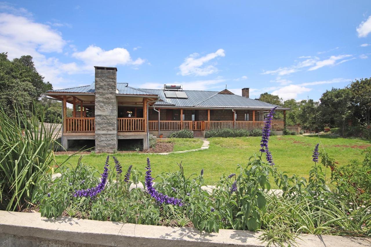 Ole Samara guest suites Nanyuki Exterior foto